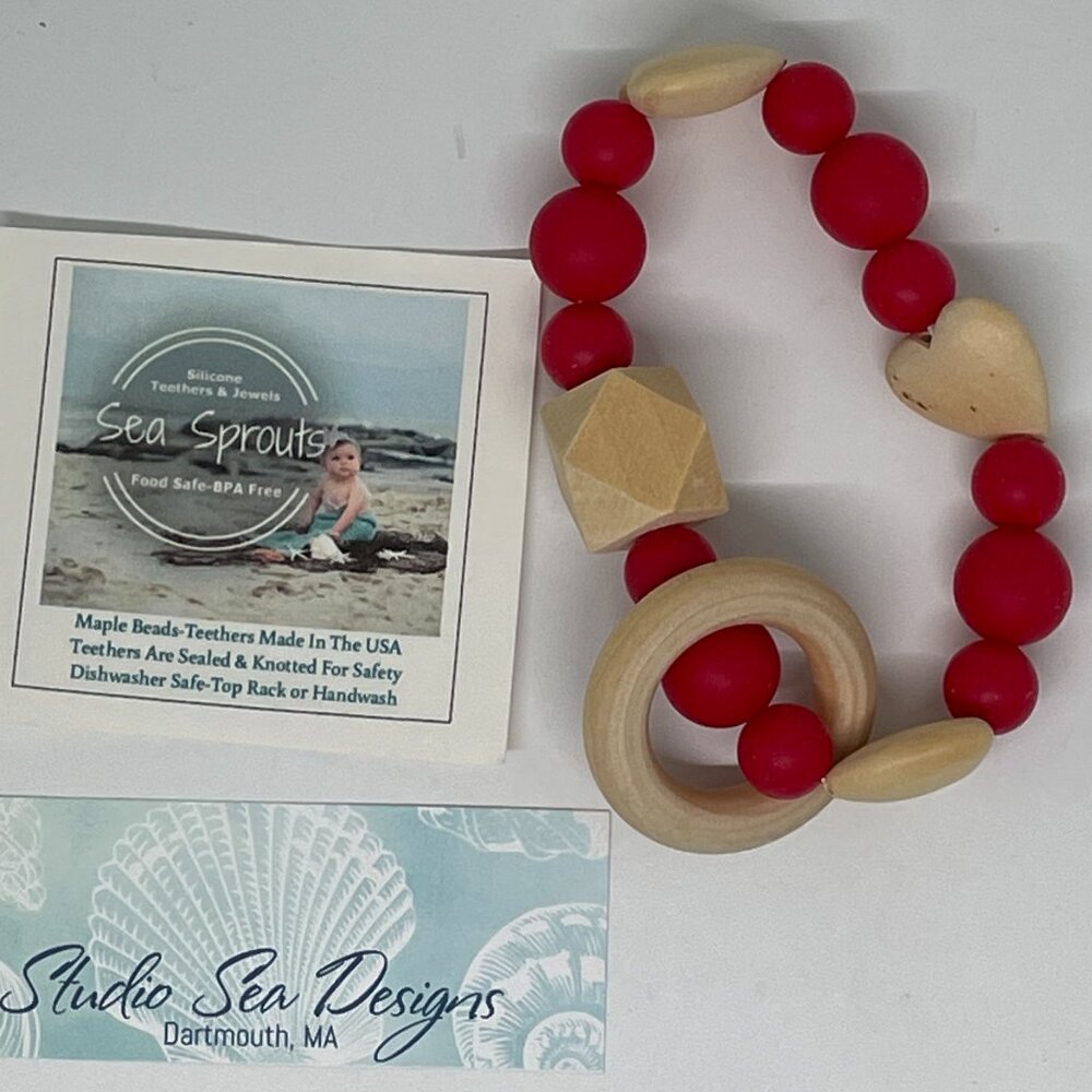 Beechwood Heart Beads & Silicone Beads Teether Bracelet-New!